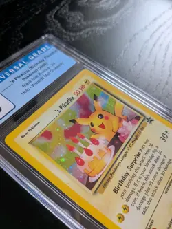 Pokemon CGC 8 Birthday ____'s Pikachu 2000 Black Star Promos 24 Anniversaire - Image 4