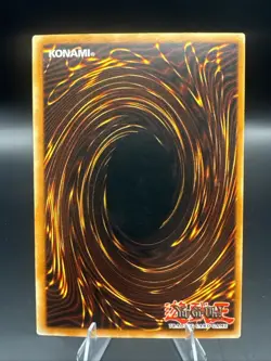 Yu-Gi-Oh! TCG Blue-Eyes White Dragon SKE-001 Super Rare - Image 2