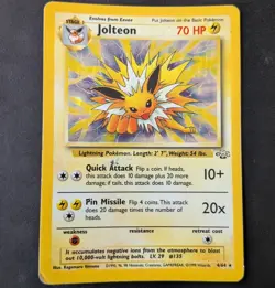 Pokemon TCG jungle Set Holo Rare Jolteon 4/64 - Image 1