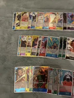 Bulk Lot Of Over 900 One Piece Cards - Image 2
