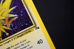 Pokemon TCG Zapdos Base Set 2 Holo Rare 15/62 English 2000 Basic Pokemon Card - Image 4