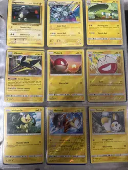 Binder With RandomPokemon TCG Cards Holo Rares And Reverse Holos From 2012+ - Image 1