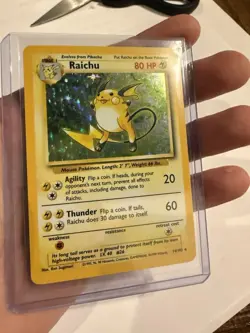 Pokemon Raichu 14/102 Base Set Holo Rare English 1999 WOTC NM gem 💎 - Image 1