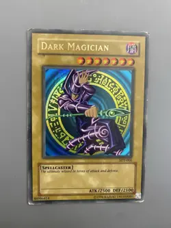 Yu-Gi-Oh! TCG Dark Magician SDY-006 Ultra Rare Unlimited, Moderately Played - Image 1