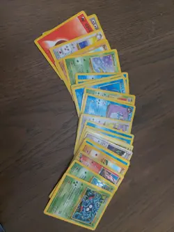 Lot of 30 1995 Base Set Pokemon Cards Various Condition (MOSTLY MP/HP/DAMAGED) - Image 1