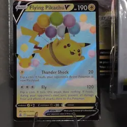 ⚡⚡⚡Pokemon TCG 5 Pikachu V card Lot w/2 jumbo cards, Lunchbox & Accessories - Image 5