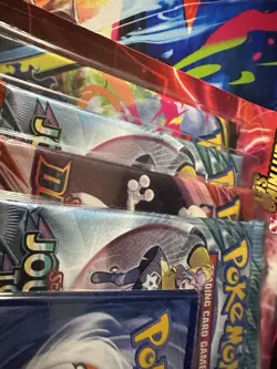 Pokemon TCG Lightning Set 4 Packs + 1 Bonus Card! Brand New/Sealed! - Image 2
