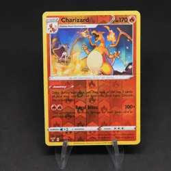Charizard 025/185 Vivid Voltage Reverse Holo Rare Pokemon TCG Card - Image 1