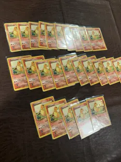 Lot Of (25) Charmander base Set Pokemon cards - Image 2