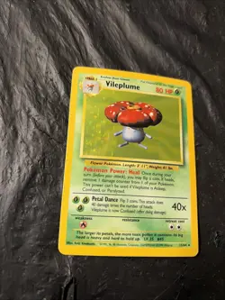 Vileplume 15/64 NO Symbol Rare Jungle Holo Pokemon - Image 2