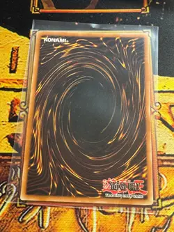 Mint Ultra Rare Red-Eyes Darkness Dragon SD1-EN001 Structure Deck: Dragon's Roar - Image 2