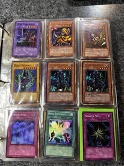Yugioh Lot Book Collection of 400 cards - Image 1