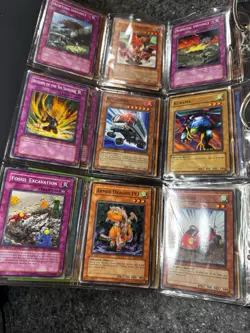 Yugioh Lot Book Collection of 400 cards - Image 3