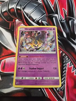 Giratina 97/214 Sm-Lost Thunder Holo Card Pokemon TCG - NM - Image 1