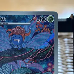 Gloom 198/197 Obsidian Flames Full Art Ultra Rare Holo Pokemon Card NM - Image 4