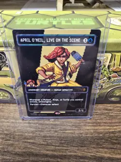 Teenage Mutant Ninja Turtles Foil: April O'Neil, Live on the Scene Commander - Image 1