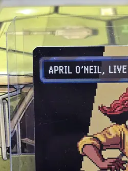 Teenage Mutant Ninja Turtles Foil: April O'Neil, Live on the Scene Commander - Image 3