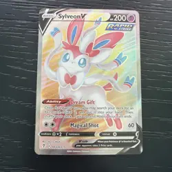Pokemon TCG Sylveon v Full Art Ultra Rare Holo Card Evolving Skies 183/203 - Image 1