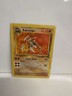 Pokemon TCG Kabutops Fossill 24/62 Non Holo Rare NM/LP - Image 1