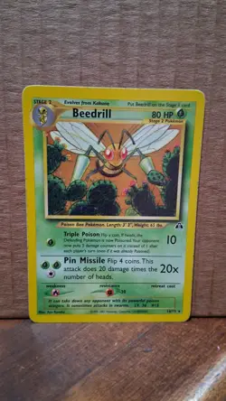 Pokemon TCG Beedrill Card 18/75 Rare Unlimited Neo Discovery NM-MT Vintage - Image 1