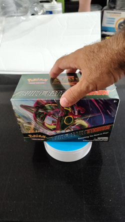 Pokemon TCG: Evolving Skies Build & Battle Stadium Box – FACTORY SEALED! - Image 2