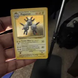 Pokemon Magneton Holo Rare 60 HP Base Set Stage 1 9/102 English TCG - Image 1