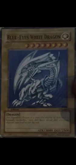 Konami Blue-Eyes White Dragon Ultra Rare 1st Edition SDK-001 Starter Deck Kaiba - Image 1