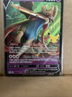 Zacian V 016/025 - Holo - SWSH Celebrations Pokemon Card - Image 3