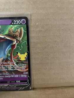 Zacian V 016/025 - Holo - SWSH Celebrations Pokemon Card - Image 4