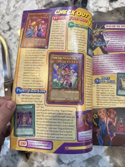 Yugioh Toon Dark Magician Girl JUMP-EN010 Inside Shonen Jump Dec 2006 Vol 4 #12 - Image 4