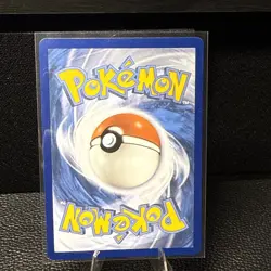 Umbreon Gold Star 17/17 Celebrations: Classic Collection Pokemon TCG NM - Image 4