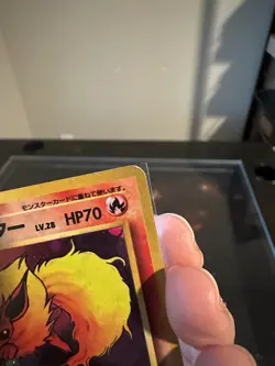 Flareon #136 LP Holo Rare with Swirl - Japanese Jungle Pokemon Card! - Image 4