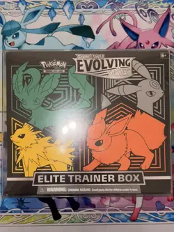 Pokemon TCG: SW&SH Evolving Skies Elite Trainer Box w/ Plastic Display Case - Image 1
