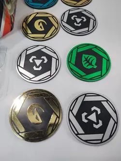 Lot of 16x Official Pokemon TCG Coins Lot & Vaporeon Evolutions Card Tin (Empty) - Image 3