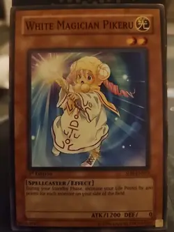 White Magician Pikeru - 1st Edition - Yugioh Light Monster - Vintage - Image 1