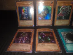 Vintage Yu-Gi-Oh Tcg Card Lot Of 8 Holos 1st/Ltd/Unlimited Edition - Image 2
