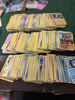 HUGE POKEMON CARD LOT ALL BASE🔥🔥 (make Offers) - Image 1