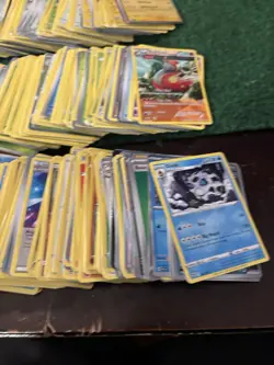 HUGE POKEMON CARD LOT ALL BASE🔥🔥 (make Offers) - Image 5