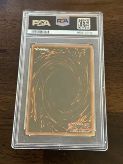 2002 YuGiOh Blue-Eyes White Dragon LOB-001 Ultra Rare PSA 8 - Image 2