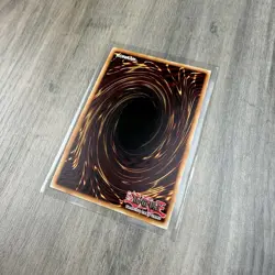 Yugioh Number 85: Crazy Box NUMH-EN033 Super Rare 1st Edition NM - Image 4