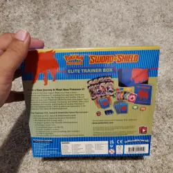 Pokemon Sword & Shield Elite Trainer Box (172-80670) - Image 3
