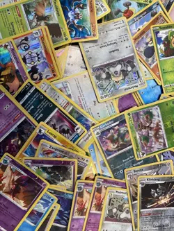Pokemon- TCG Trading Cards 100 BULK LOT - Image 1