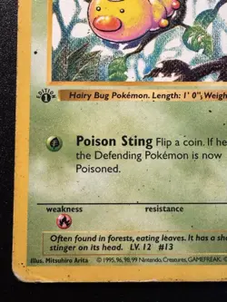 1st Edition Shadowless Weedle 69/102 Base Set Pokemon Card Rare HP - Image 5
