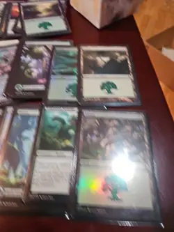 Lot of 85 MTG Cards Retail $45 - Image 5