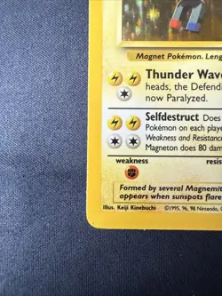 Pokemon Magneton 9/102 Base Set Unlimited Holo Rare PSA 9 Mint - Image 5