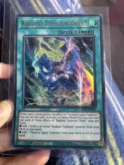 RADIANT TYPHOON CHANT DOOD-EN061 YU-GI-OH 2025 DOOM OF DIMENSIONS ULTRA RARE - Image 1