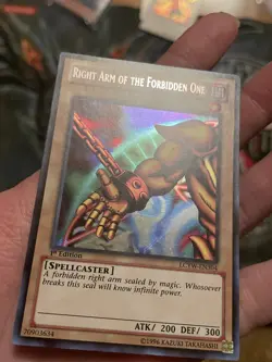 Yugioh Right Arm of the Forbidden One 1st ED LCYW-EN304 Secret Rare NM - Image 3