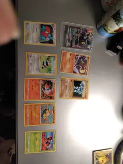 Lot Of 17 Pokemon Cards - Image 3