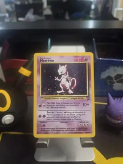 Pokemon TCG Mewtwo #10 Base Set 2 Holo - Image 1