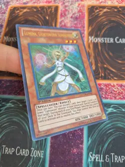 Yu-Gi-Oh! Lumina, Lightsworn Summoner LCGX-EN247 Ultra Rare 1st Edition NM - Image 2